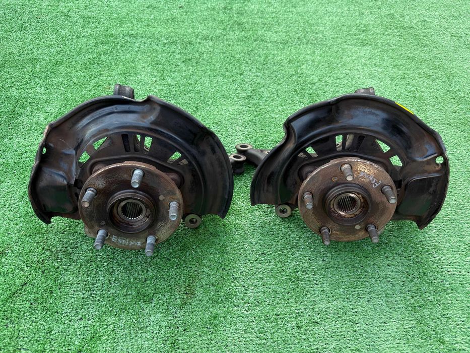 Ступица передняя Toyota Estima ACR50,55