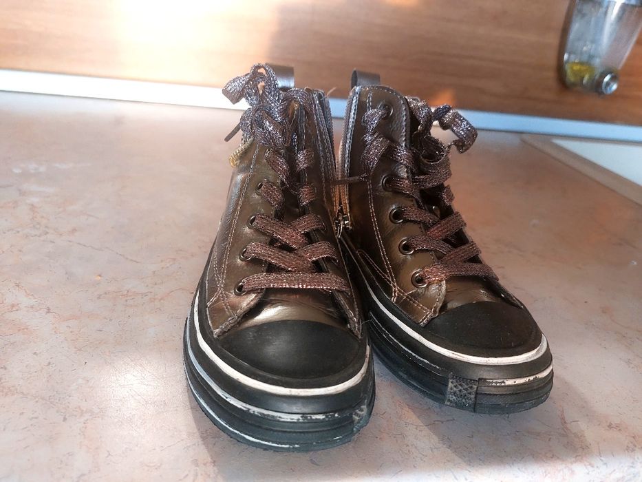 Детски кецове сребристо-кафеви