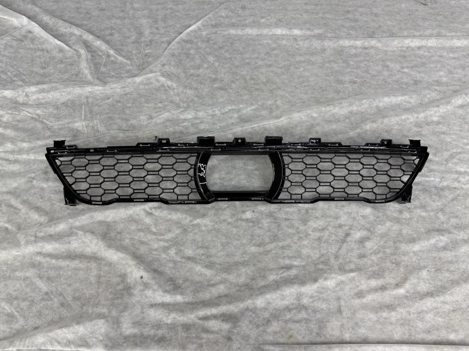 Решетка на бампер BMW X7 G07