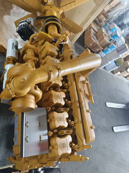 Двигатель экскаватор , бульдозер спец техника