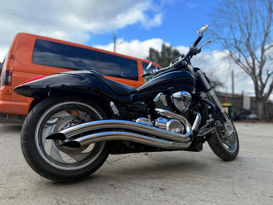 Suzuki boulevard m109r intruder