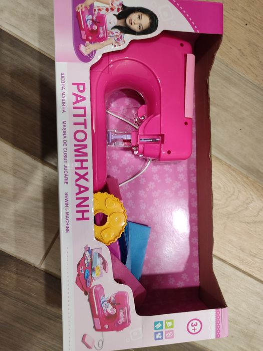 Настолни игри , пъзели , проектор за деца , шевна нашивката на детска