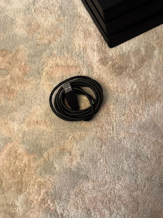 Ps 4 pro идеальное состояние