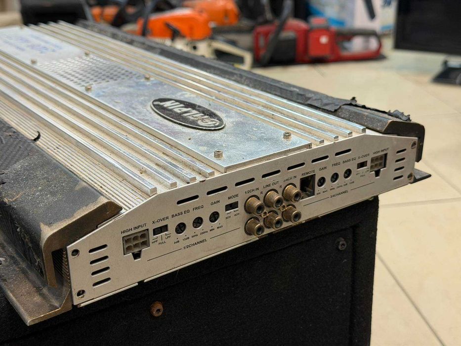Автомобилен усилвател Alpin USA-904 – 2400W