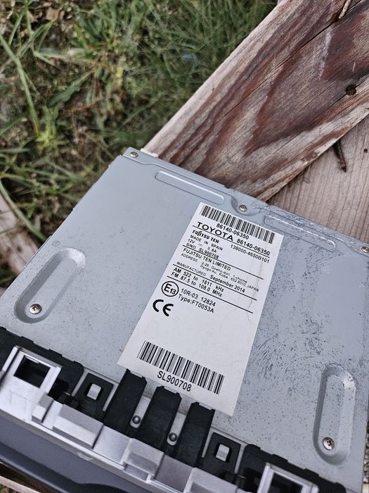 Автомагнитола на Камри