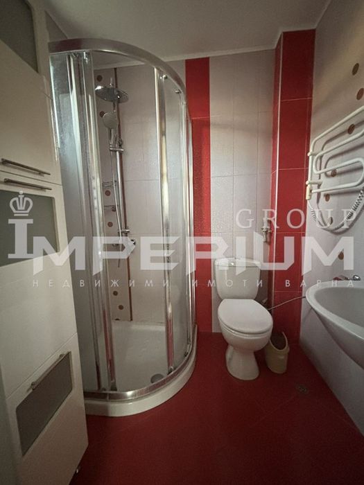 Дава се под наем Тристаен апартамент в Варна, Бриз - 140 кв.м за 700 € - Снимка #8