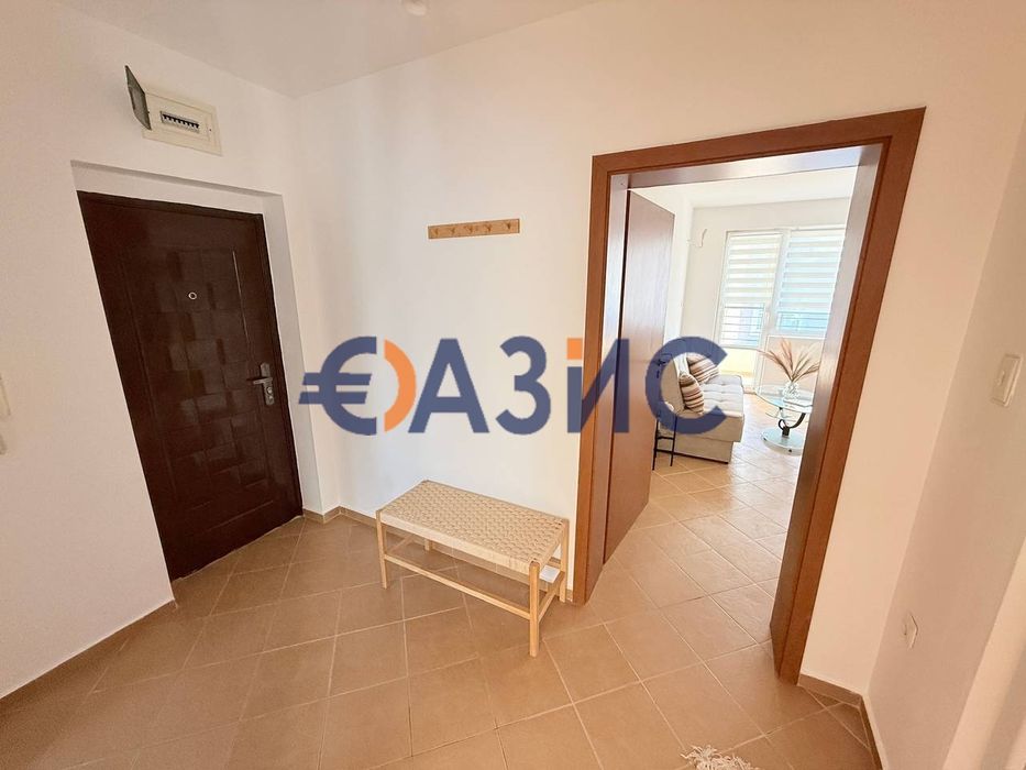 Продава се Тристаен апартамент в к.к. Слънчев бряг - 84 кв.м за 583 €/кв.м - Снимка #5