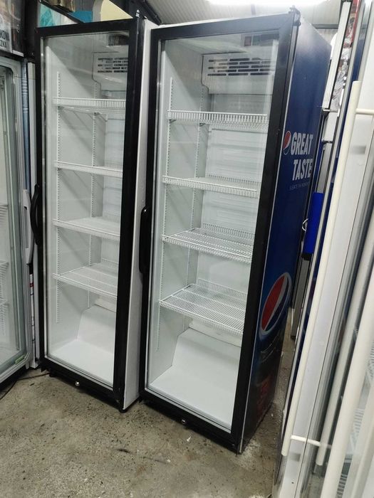 vitrina figorifica  verticala simpla 58