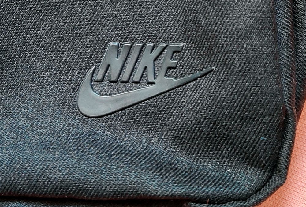 Geanta crossbody Nike unisex