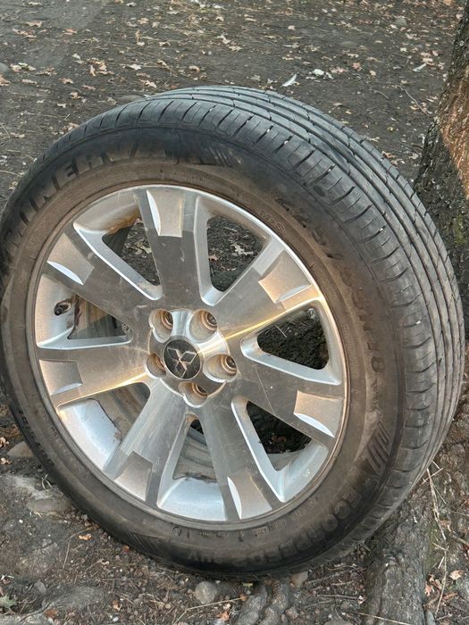 Roti mitsubishi Outlander 18’ cu cauciucuri de vară