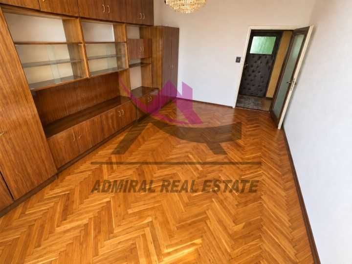 Продава се Тристаен апартамент в Варна, Младост 1 - 57 кв.м за 2000 €/кв.м - Снимка #1