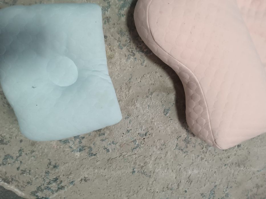 Срочно продам подушки для кормления