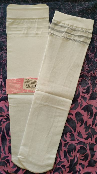 Капроновые белые гольфи