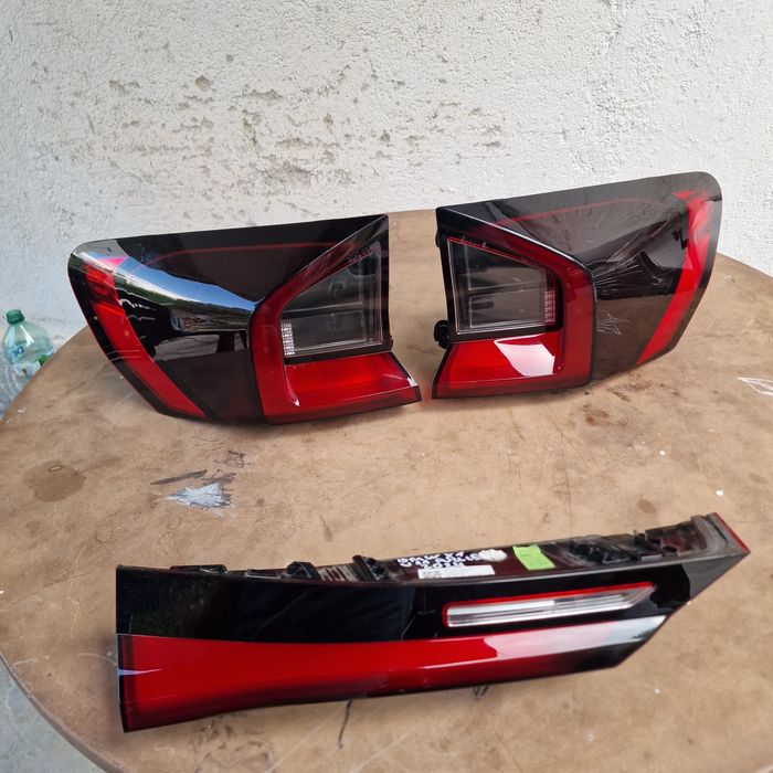 BMW X 1 full led 2024 ляв и десен стоп +ляв вътрешен