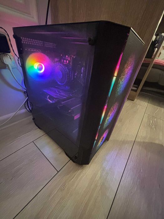 PC Gaming -- I3-12100F 3.3GHz -- AMD Radeon RX6600