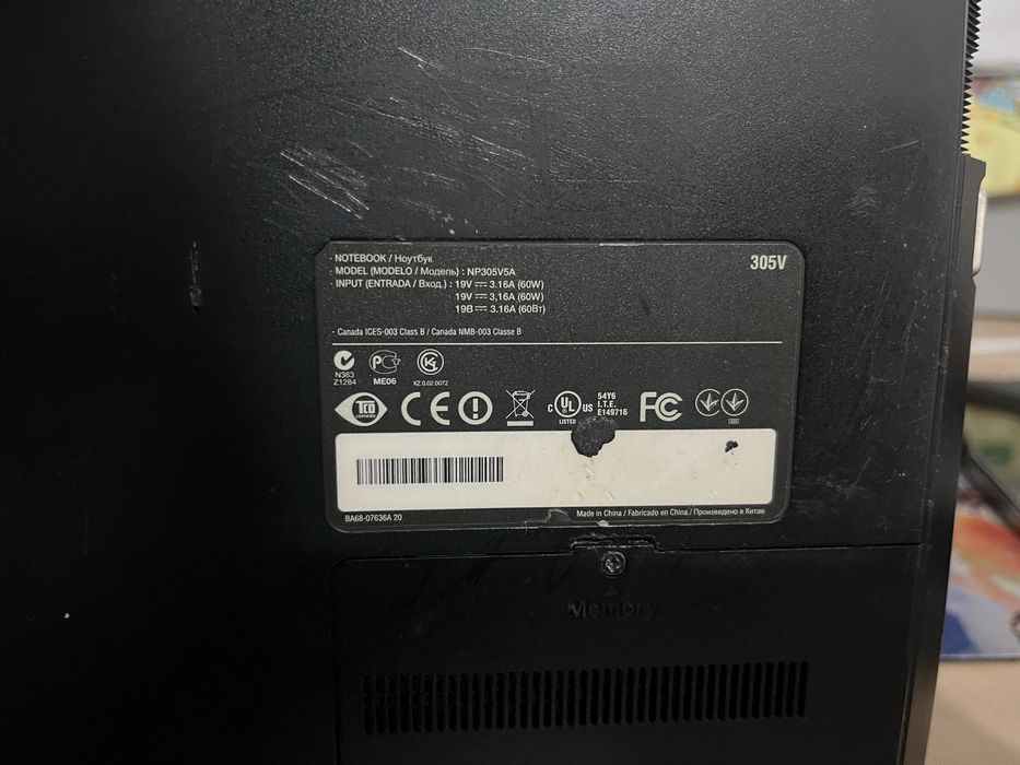Ноутбук samsung NP305V5A