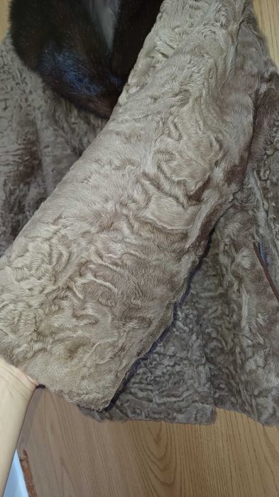 Кафяво палто  естествен косъм L