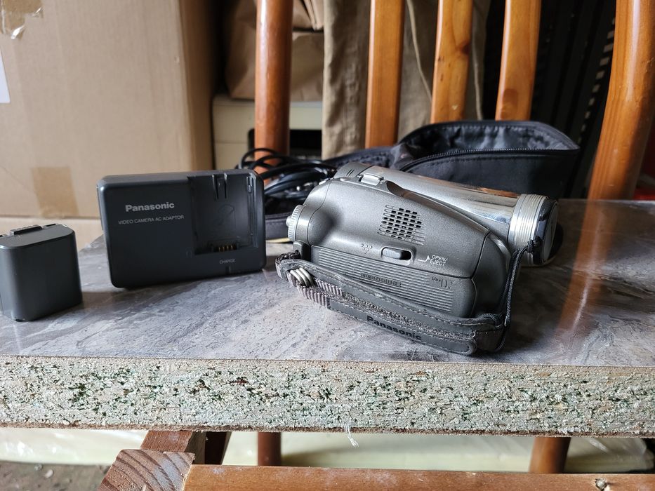 Видеокамера Panasonic