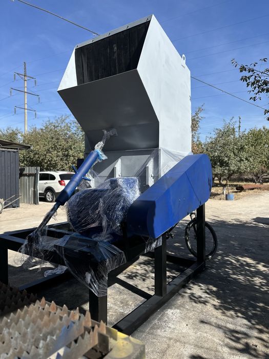 Драбилка линия ( Плассмас, салафан,баклашкага ) 800,1000,1200 талик!