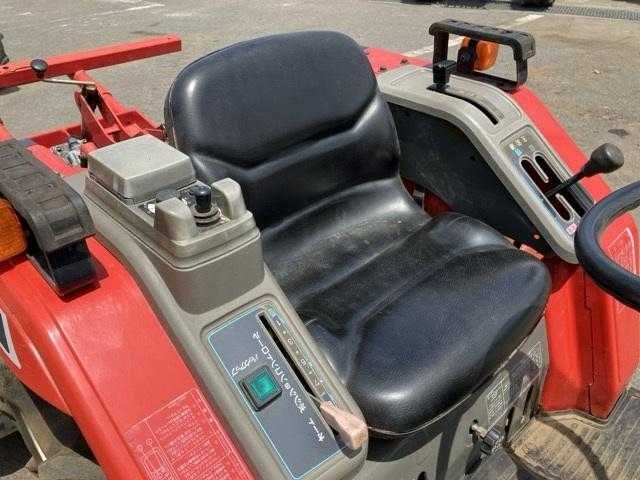 трактор Yanmar F-6