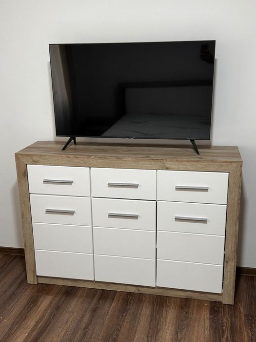 Montaj mobilă bucătărie dormitor tot felul de mobilă parchet laminat ,