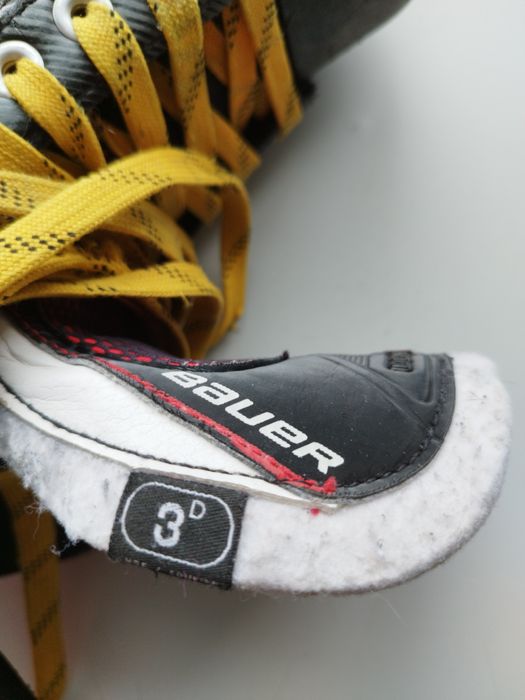 Хоккейные коньки Bauer x600