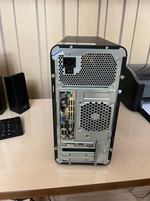 Настольный компьютер