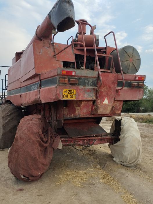 Кейс 2166 конбайн