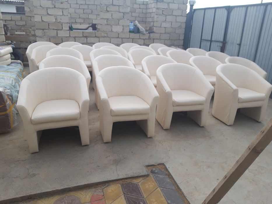 Перетяжка Диванов