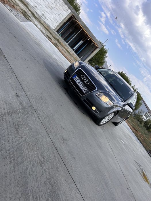 Vând audi A4 B7 2.5 V6