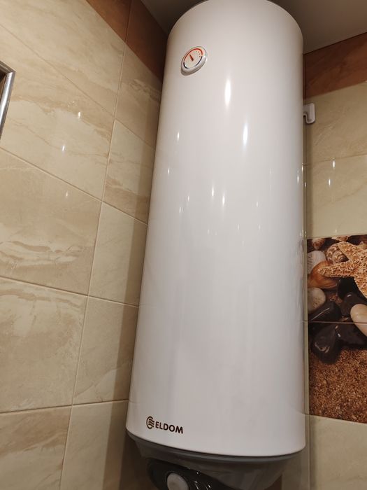 Продавам бойлер Елдом 80 л.