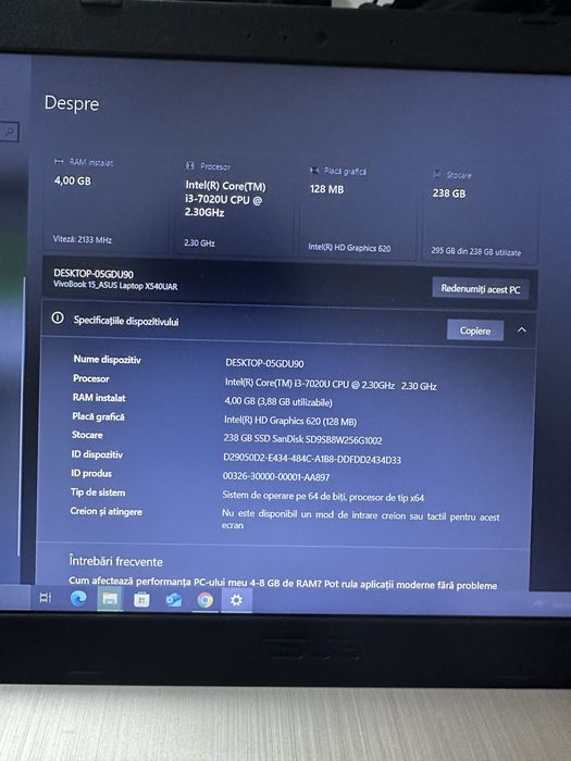 Vand laptop Asus în stare foarte buna