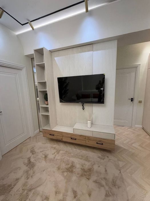 Продаётся 2 комнатная ЖК Poytaxt Residence 45квм;м2 ор-р: Ул.Махтумкул