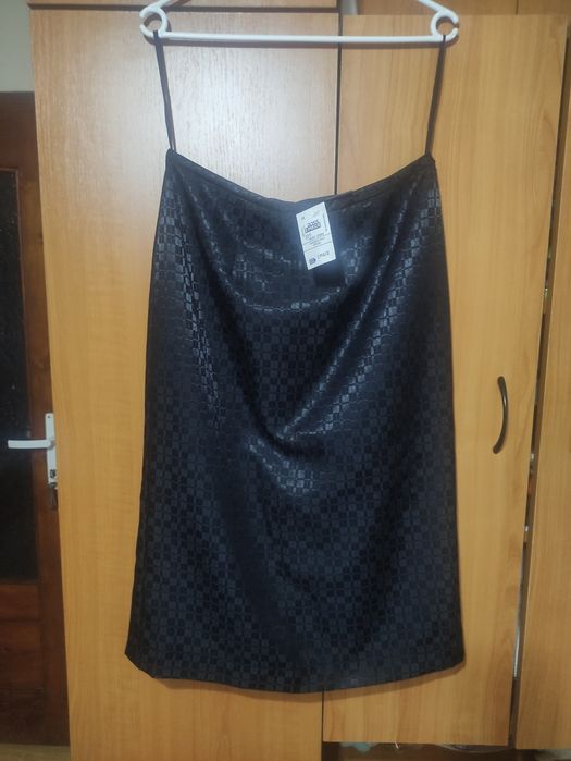 Costum negru damă