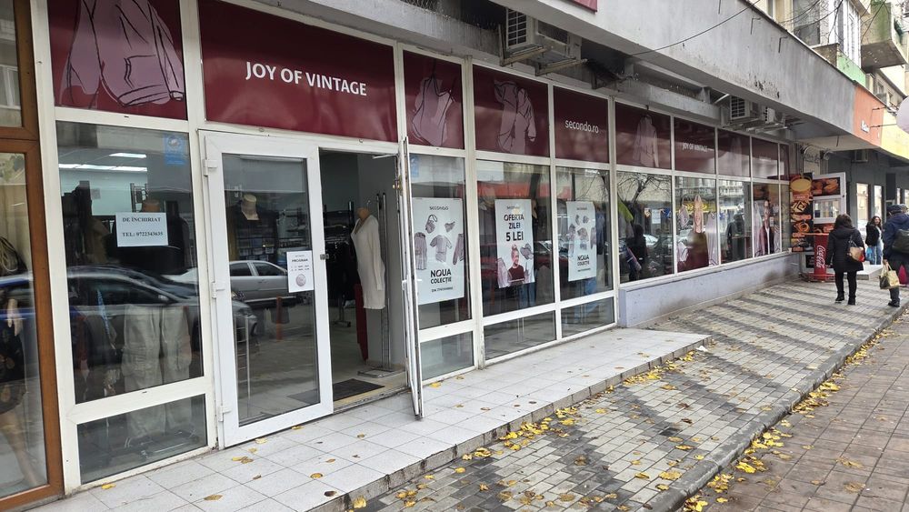 Inchiriez spatiu comercial