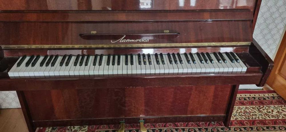 Пианино ЛасточкА