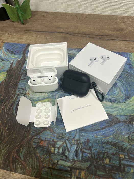 Продаю наушники AirPods pro3
