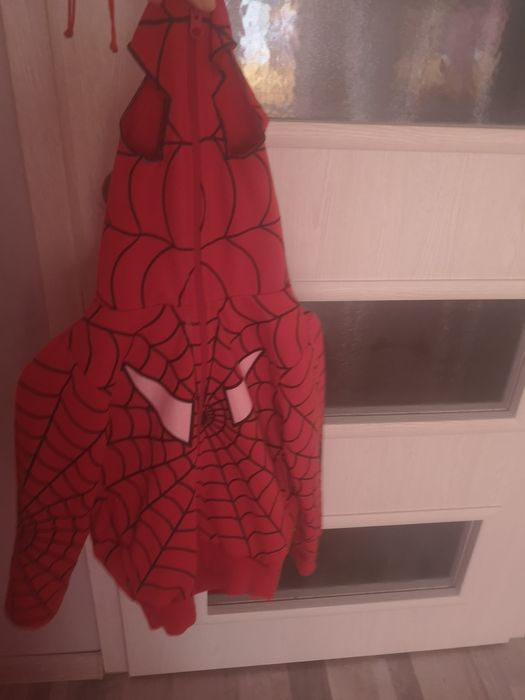 Яке на Спайдърмен 104 рр