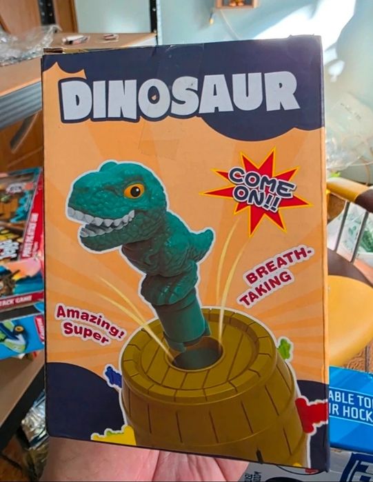 Pop the dinosaur joc de societate