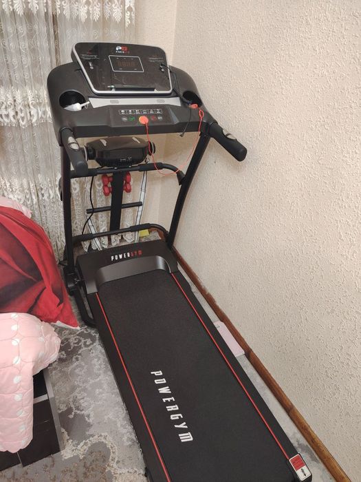 Беговая дорожка.