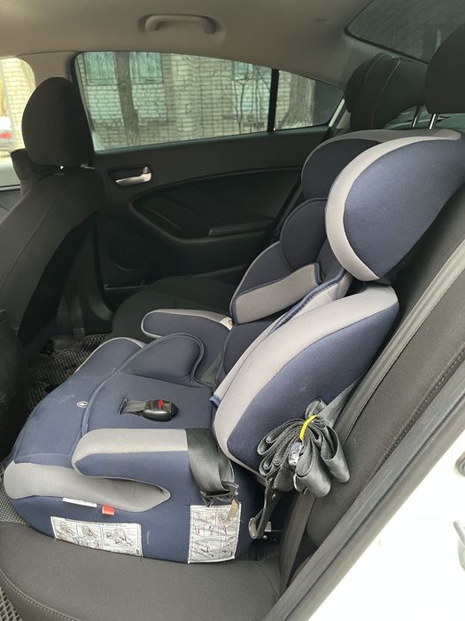 Детское автокресло