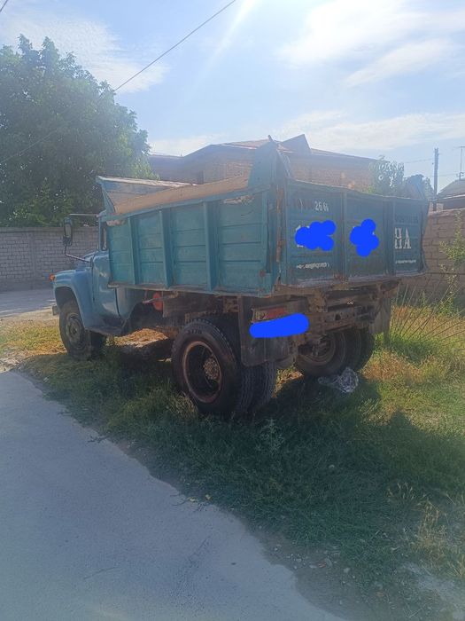 Зил самосвал сотилади