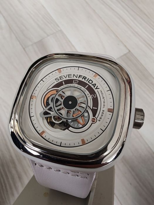 Ceas Seven Friday Automatic 51 mm Nou-Nepurtat!
