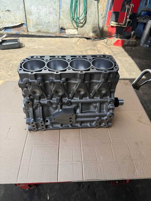 Motor echipat pistoane, arbore, (scurt) Yanmar 4TNV88 - NOU