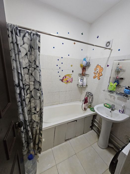 Сергили 7А. 3/7/7 60м2 все разделный  ор: 4- бекат срочна прадаю