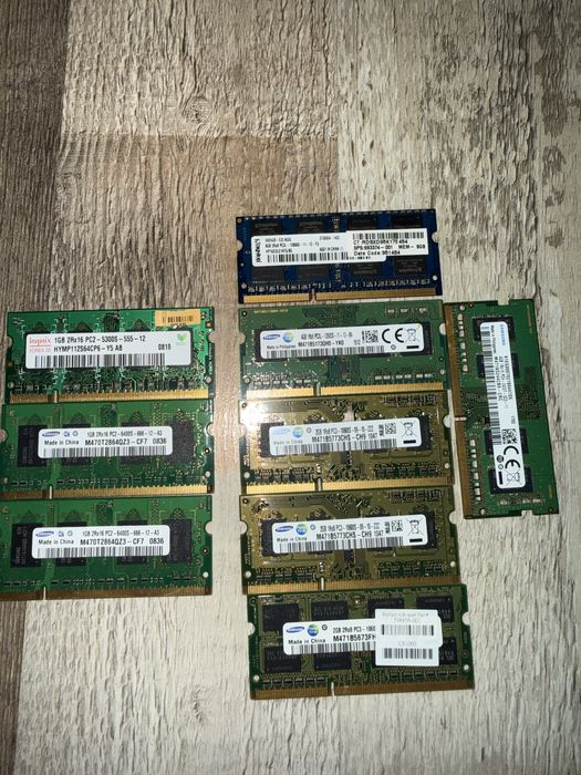 Memorie RAM diferite modele