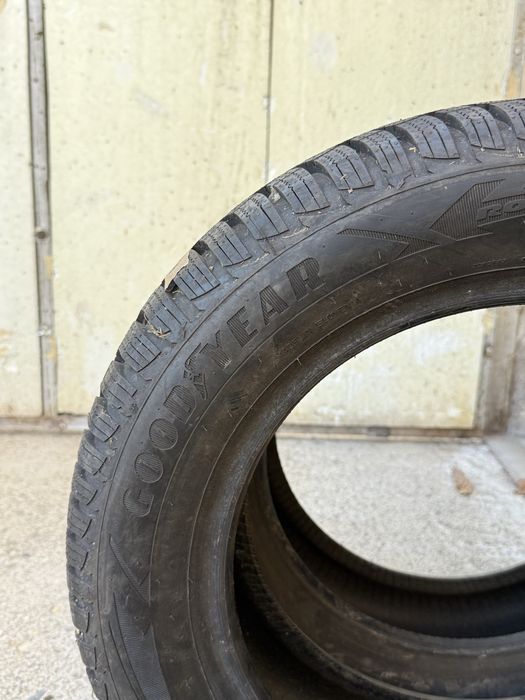 195/60/15 Goodyear