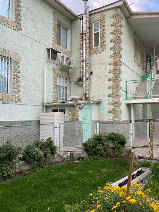 Дом 2-х этажный .