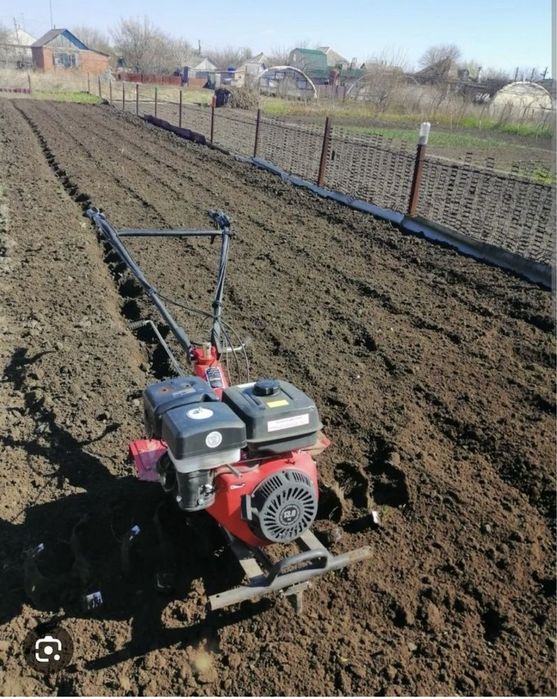 Вспашка земельных участков мотоблоком