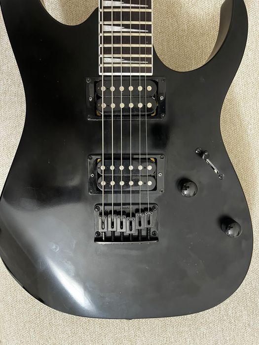 гитара ibanez gio и комбоуселитель orange crush 12